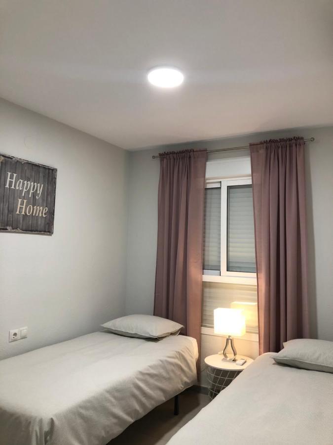 Victoria Luxury Beachfront Apartment In Benalmadena Costa Exterior foto